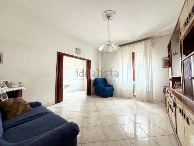 Appartamento in vendita di 140 m² in Via Guglielmo Marconi