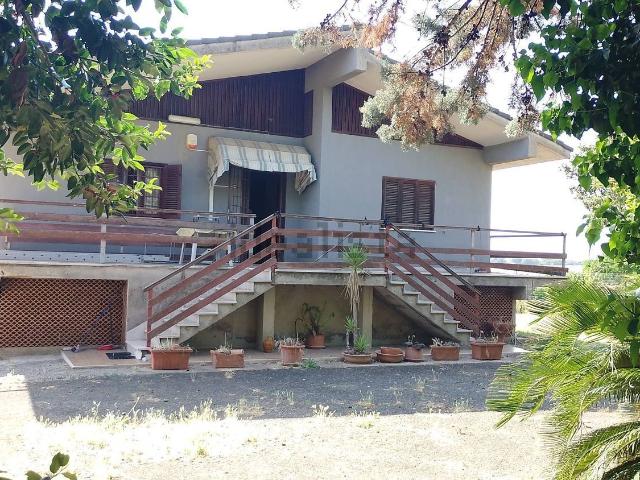 Appartamento in vendita di 140 m² in Via Doganale