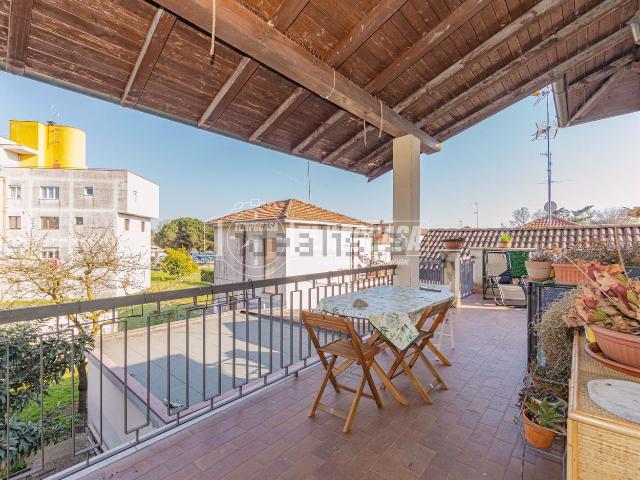 Appartamento in vendita di 140 m² in Via Domenico Cimarosa, 13