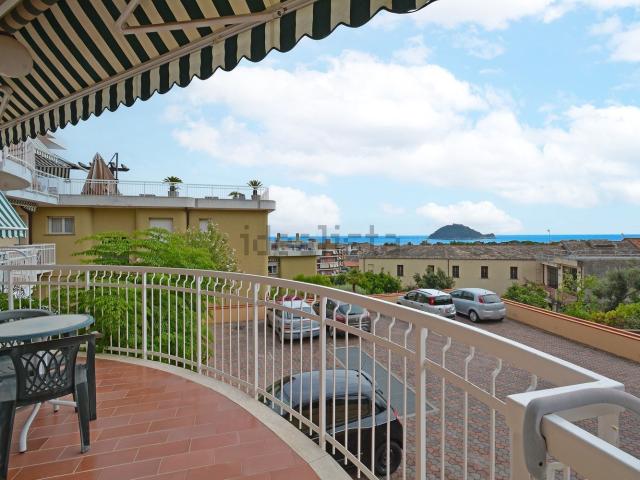 Appartamento in vendita di 140 m² in Via Donatello
