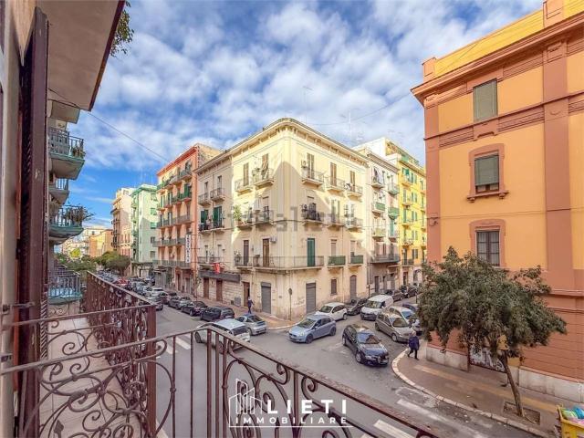 Appartamento in vendita di 140 m² in Via Dante Alighieri, 106