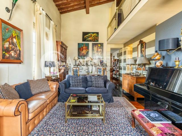 Appartamento in vendita di 140 m² in Via dei Magazzini, 1