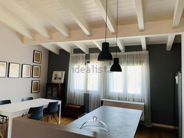 Appartamento in vendita di 140 m² in Via dei Ronchi