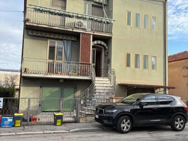 Appartamento in vendita di 140 m² in Via del Biancospino, 9