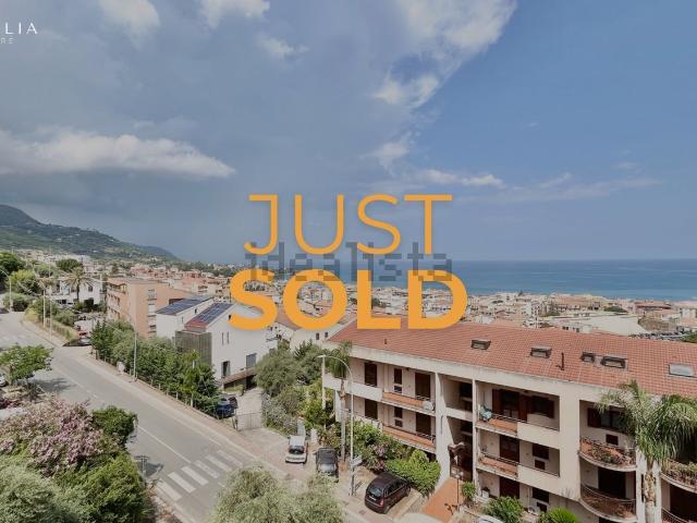 Appartamento in vendita di 140 m² in Via del Giubileo Magno, 97
