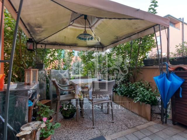 Appartamento in vendita di 140 m² in Via del Gomito