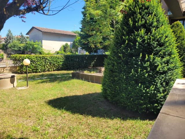 Appartamento in vendita di 140 m² in Via del Lavatoio, 8