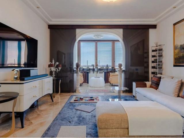 Appartamento in vendita di 140 m² in Via dell&apos Orsa Maggiore