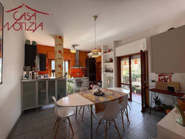 Appartamento in vendita di 140 m² in Via dell&apos Acquarella
