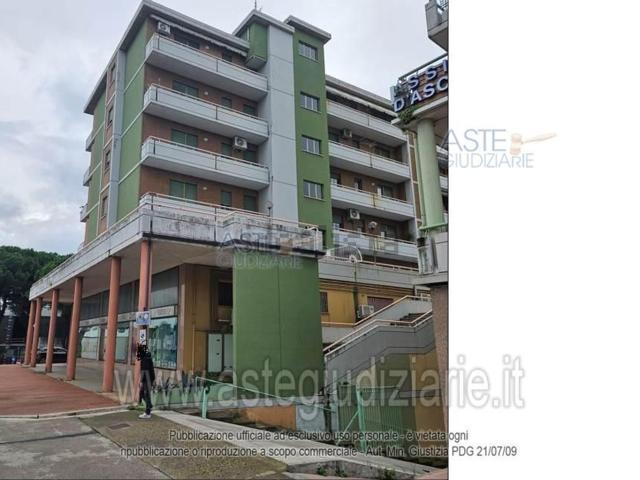 Appartamento in vendita di 140 m² in Via dello Sport, 1