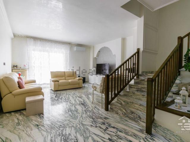 Appartamento in vendita di 140 m² in Via delle Antiche Mura, 297