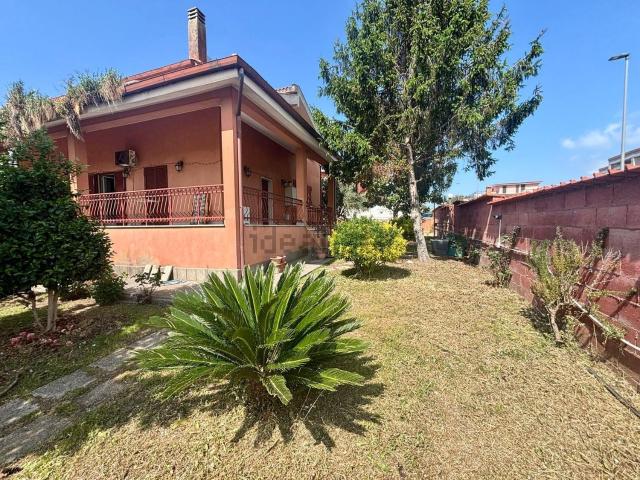 Appartamento in vendita di 140 m² in Via delle Margherite