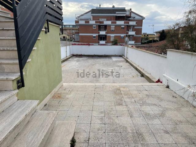 Appartamento in vendita di 140 m² in Via delle Nasse, 37