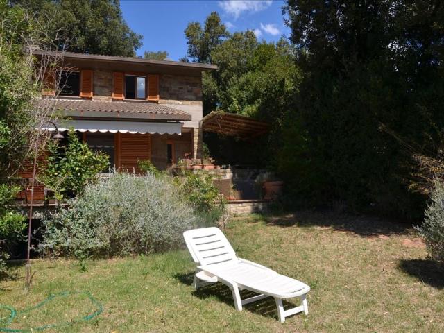 Appartamento in vendita di 140 m² in Via di Poggio alle Mandrie