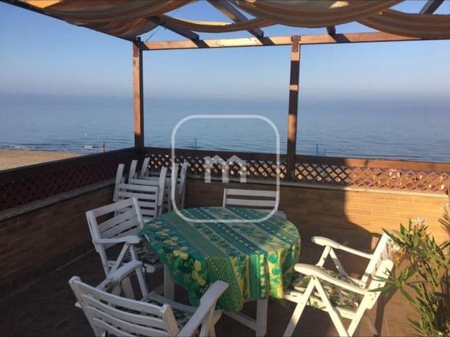 Appartamento in vendita di 140 m² in Via Didone