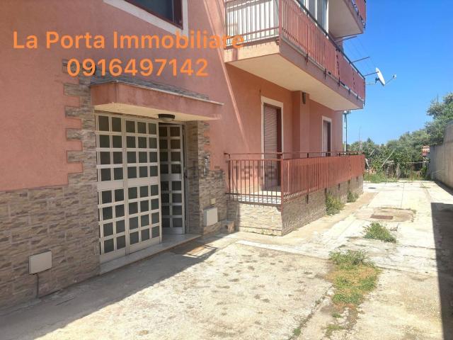 Appartamento in vendita di 140 m² in Via Dirillo, 22