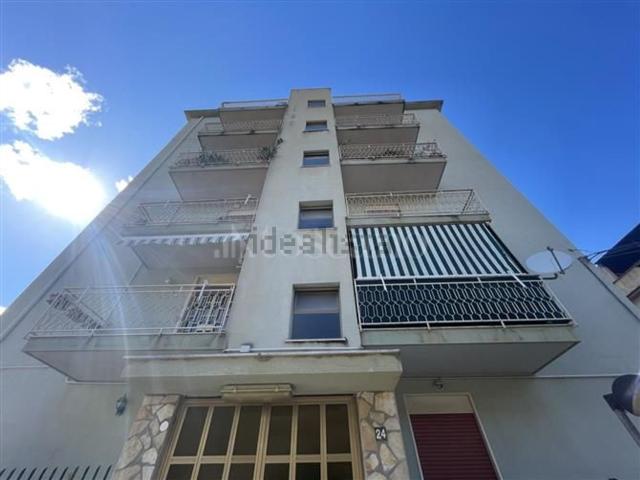 Appartamento in vendita di 140 m² in Via Emma Gramatica