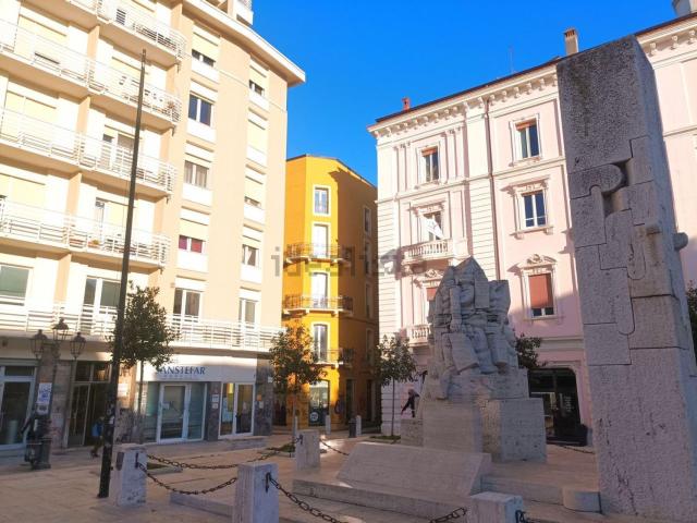 Appartamento in vendita di 140 m² in Via Ennio Flaiano, 43