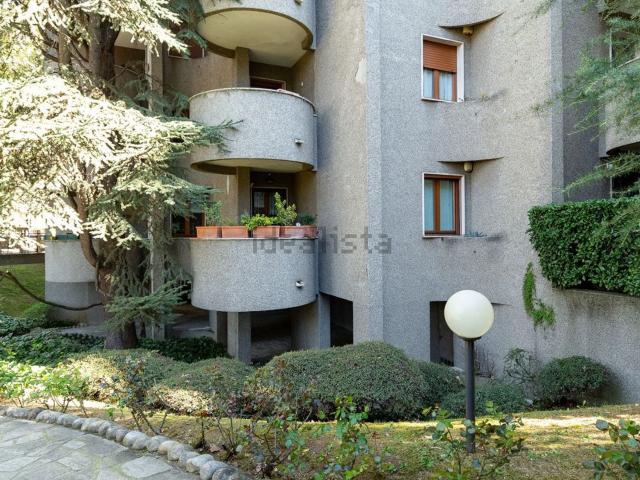 Appartamento in vendita di 140 m² in Via Enrico Toti, 11