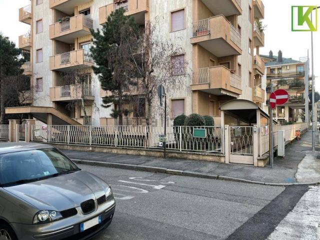 Appartamento in vendita di 140 m² in Via Errico Petrella, 3