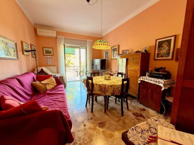 Appartamento in vendita di 140 m² in Via Due Obelischi, 54
