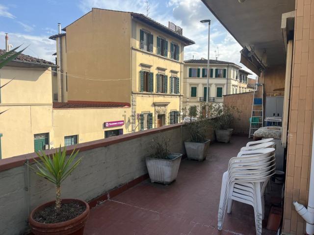 Appartamento in vendita di 140 m² in Via Faentina