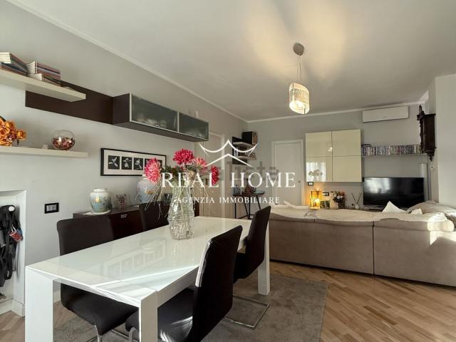 Appartamento in vendita di 140 m² in Via Francesco Ferrucci, 274