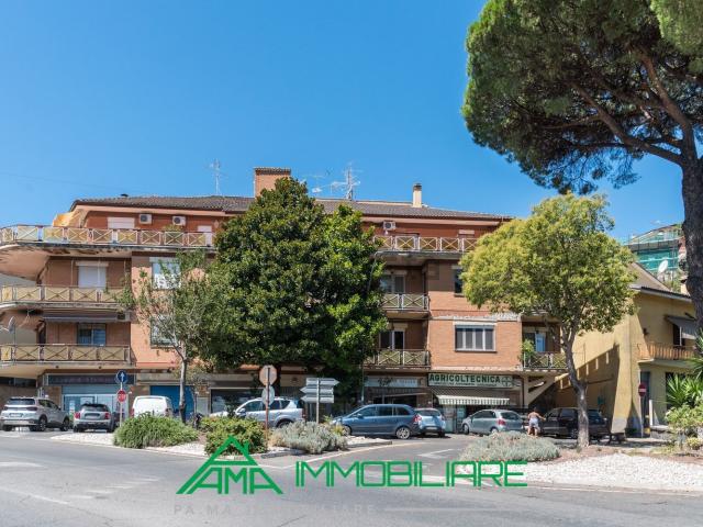 Appartamento in vendita di 140 m² in Via Frascati, 6