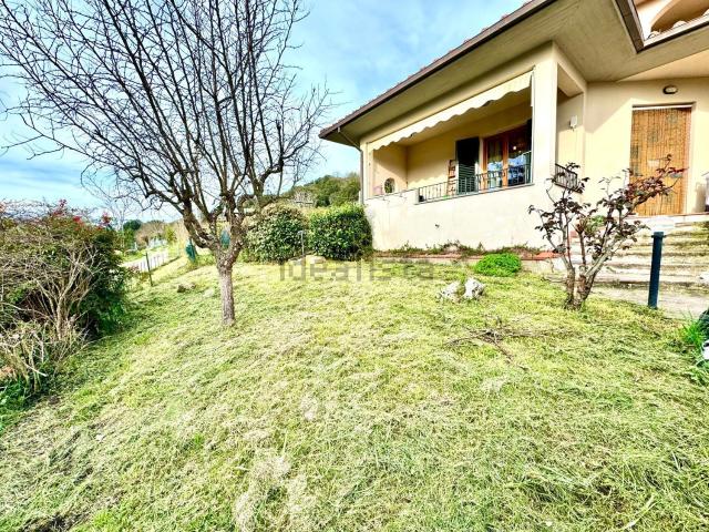 Appartamento in vendita di 140 m² in Via Fratelli Bandiera