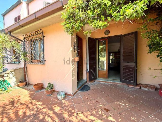 Appartamento in vendita di 140 m² in Via Fratelli Rosselli, 9