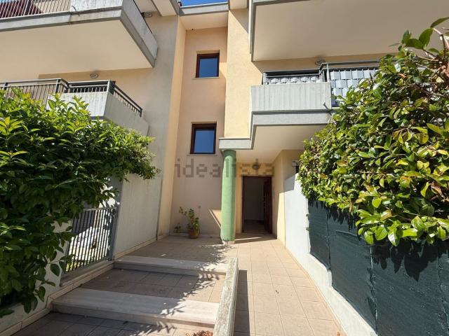 Appartamento in vendita di 140 m² in Via Helen Keller, 4