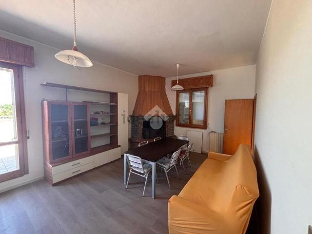 Appartamento in vendita di 140 m² in Via I° Maggio, 1