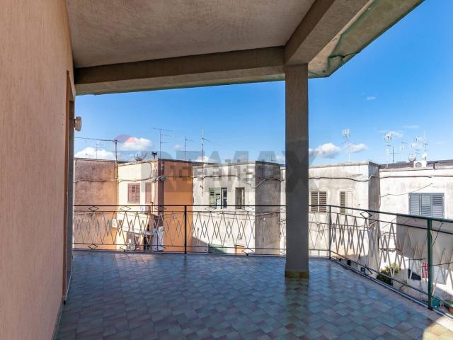 Appartamento in vendita di 140 m² in Via Iblea, 2