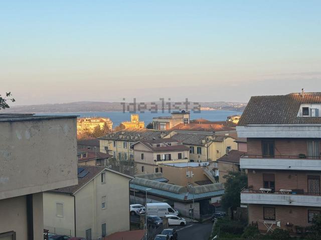 Appartamento in vendita di 140 m² in Via Isonzo