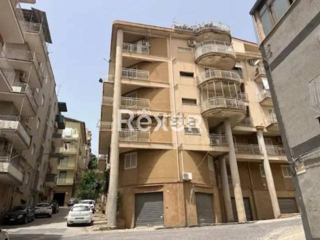 Appartamento in vendita di 140 m² in Via Italia