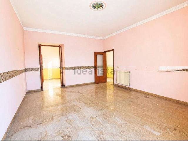 Appartamento in vendita di 140 m² in Via IV Novembre, 26