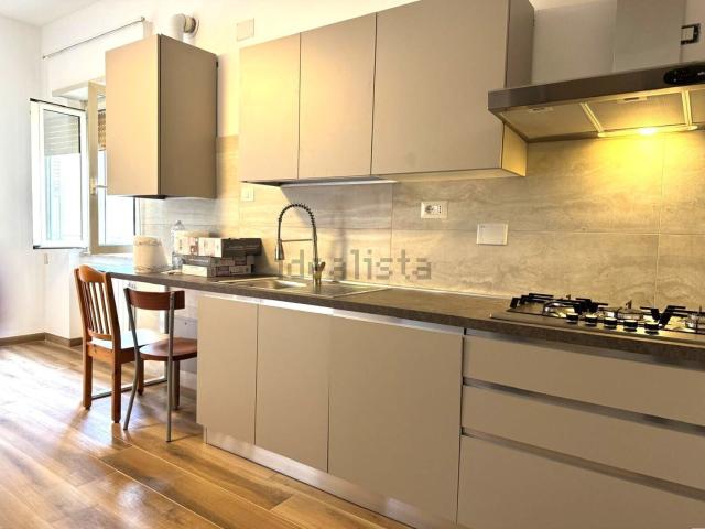 Appartamento in vendita di 140 m² in Via IV Novembre