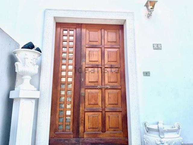 Appartamento in vendita di 140 m² in Via Ivrea