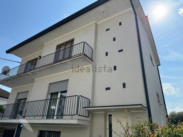 Appartamento in vendita di 140 m² in Via Jacopo Crescini, 190