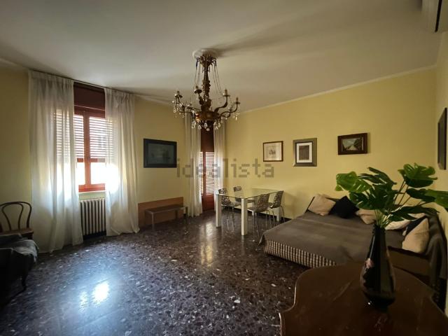 Appartamento in vendita di 140 m² in Via Legnano