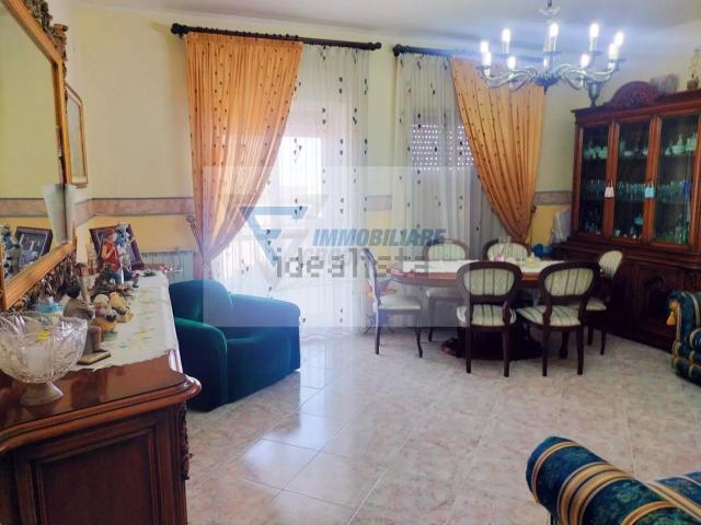 Appartamento in vendita di 140 m² in Via Lentini