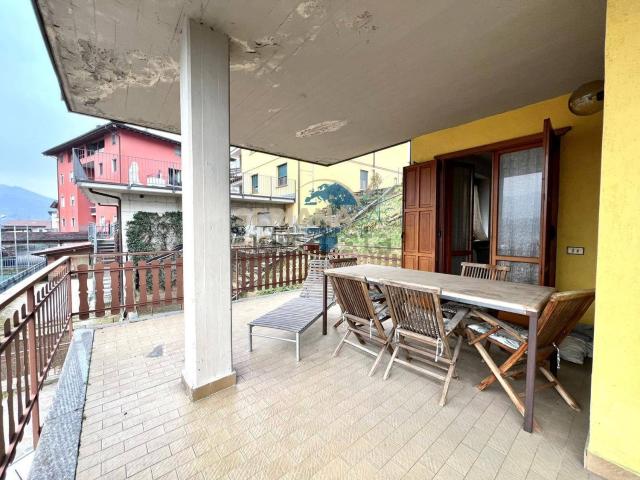 Appartamento in vendita di 140 m² in Via Leonardo da Vinci