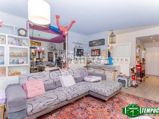 Appartamento in vendita di 140 m² in Via Lucca, 32