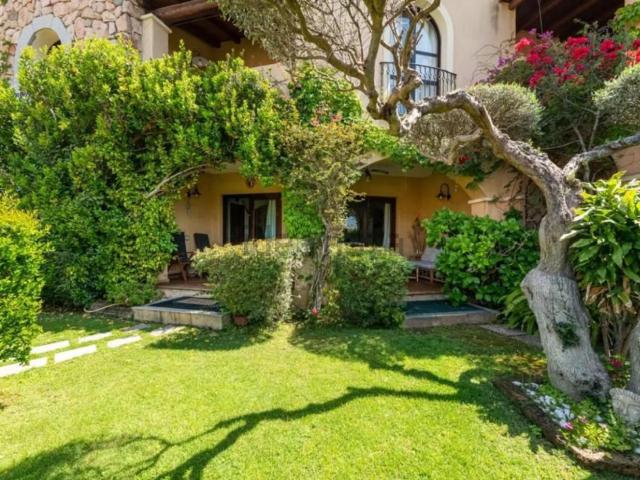 Appartamento in vendita di 140 m² in Via Luigi Cadorna, 22