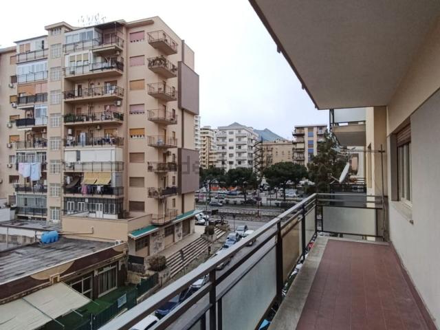 Appartamento in vendita di 140 m² in Via Luigi Settembrini