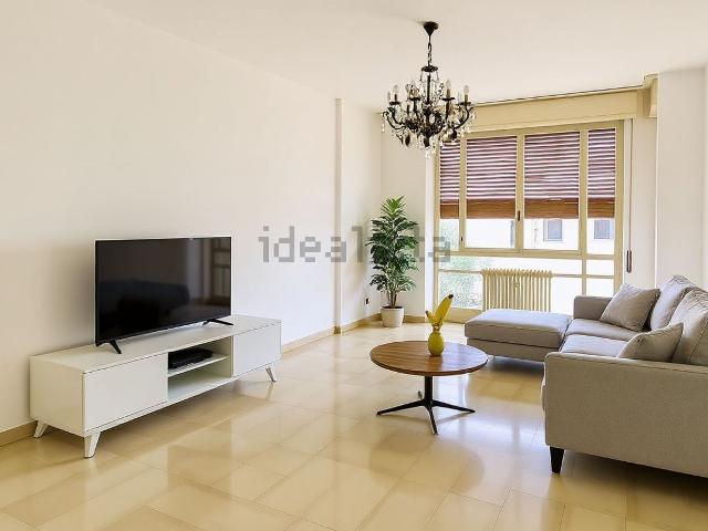 Appartamento in vendita di 140 m² in Via Montereale