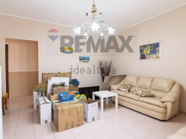 Appartamento in vendita di 140 m² in Via Madre Teresa di Calcutta, 23