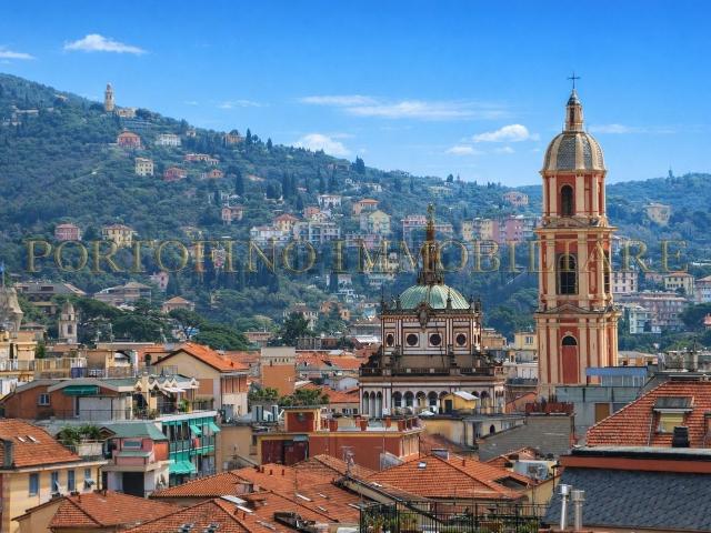 Appartamento in vendita di 140 m² in Via Mario Zignago