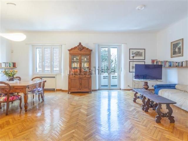 Appartamento in vendita di 140 m² in Via Marsala