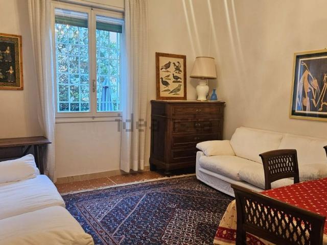 Appartamento in vendita di 140 m² in Via Massimiliano Angelelli